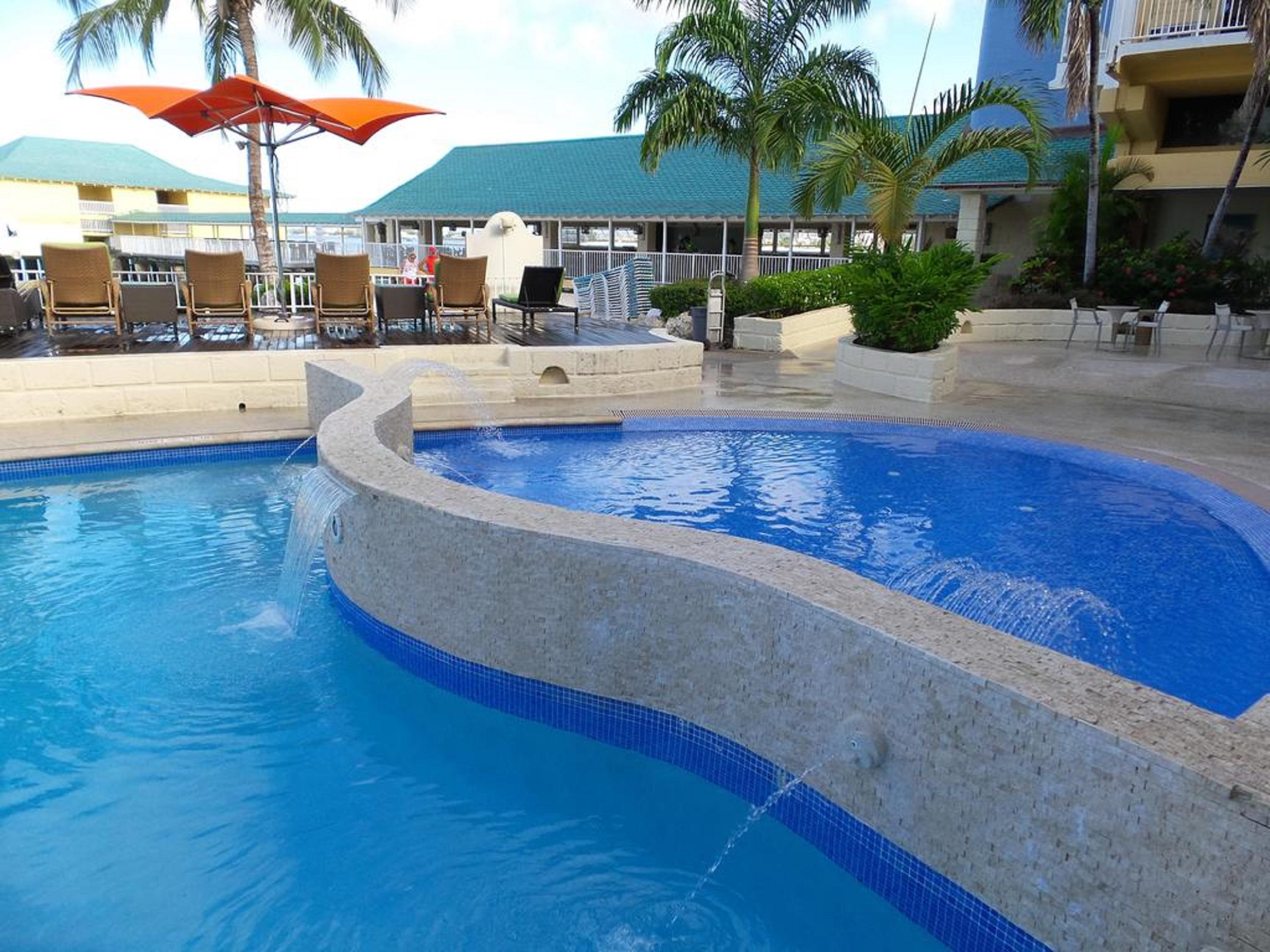 Radisson Aquatica Resort Barbados Бриджтаун Экстерьер фото